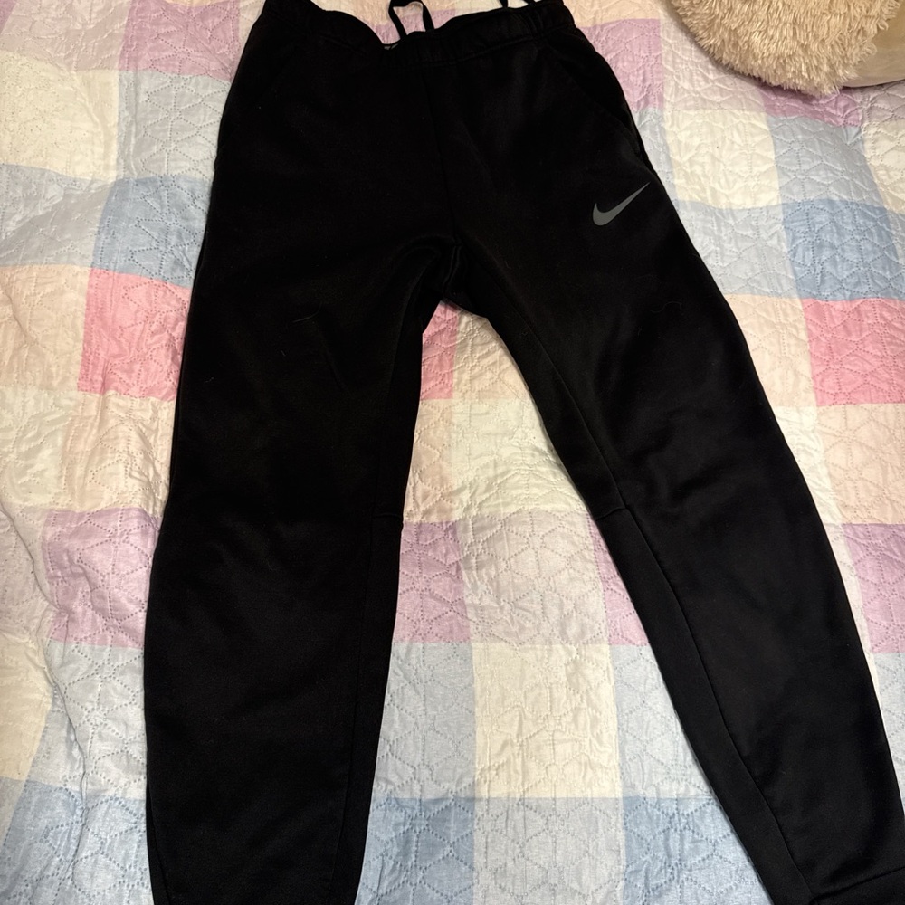 Nike joggers